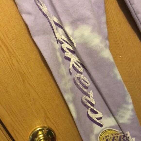 Abercrombie kids size 13/14 sweatpants lakers - Picture 3 of 5